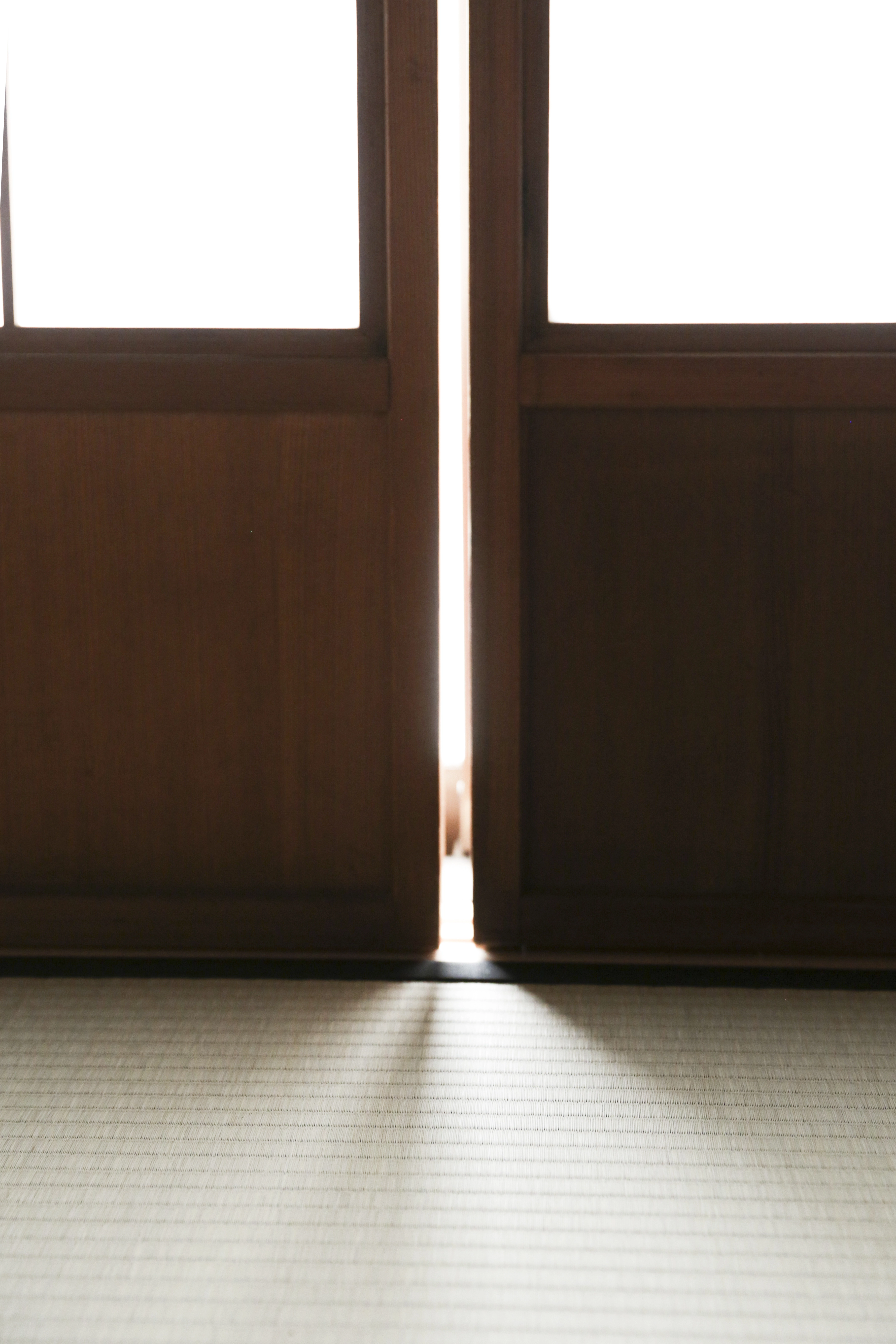 障子が開く写真